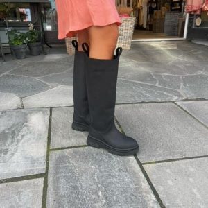 BRGN – High leather boots