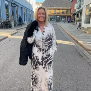 Gustav – Britney, bias cut long dress